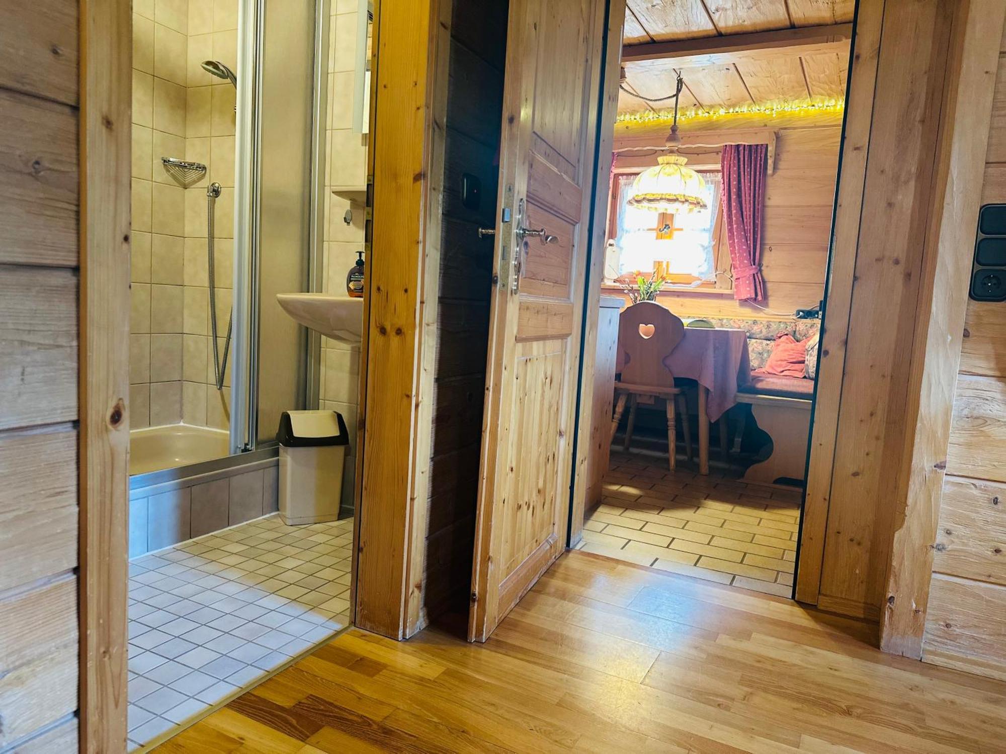 Almbruennerl Die Almhuette Auf Der Raffner Alm Ruhpolding Extérieur photo